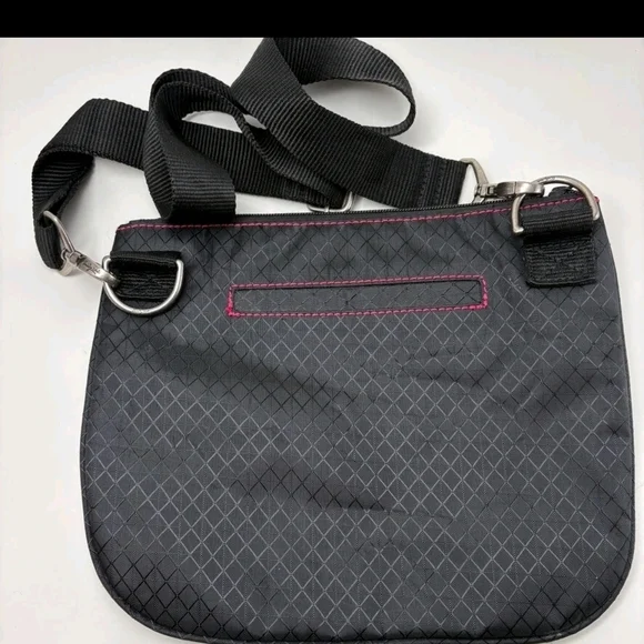 Thirty-One Black and Pink Crossbody Bag - Picture 3 of 15